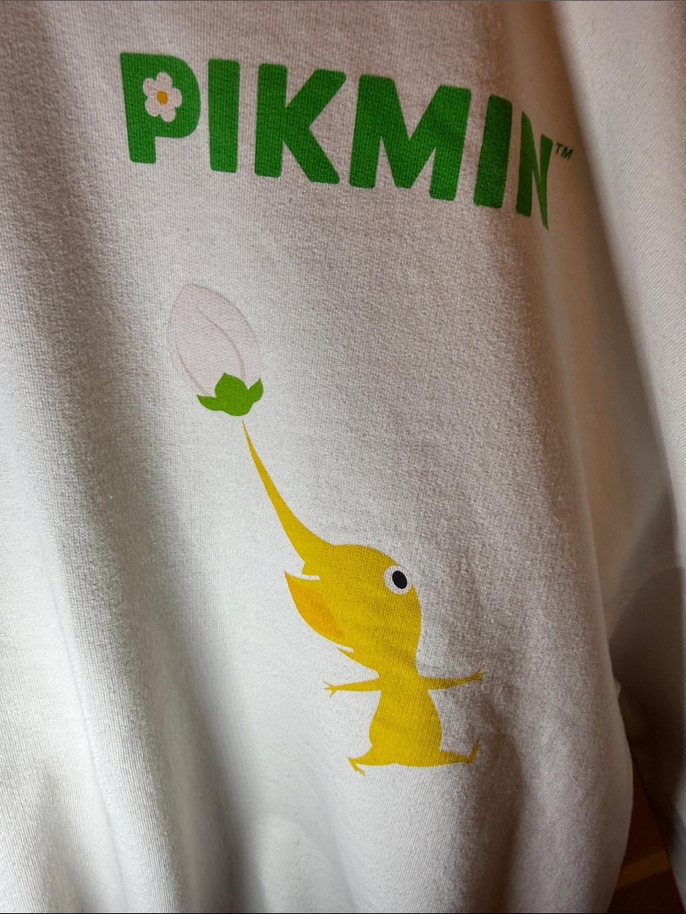 Nintendo Pikmin Graphic Cropped Sweatshirt Oversized Cute Gamer Cozy White Large - Picture 9 of 13